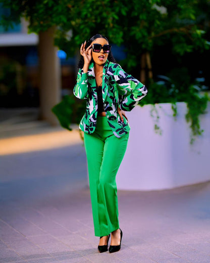 Petite Floral Pant Suit