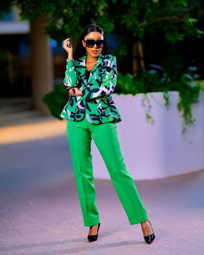 Petite Floral Pant Suit